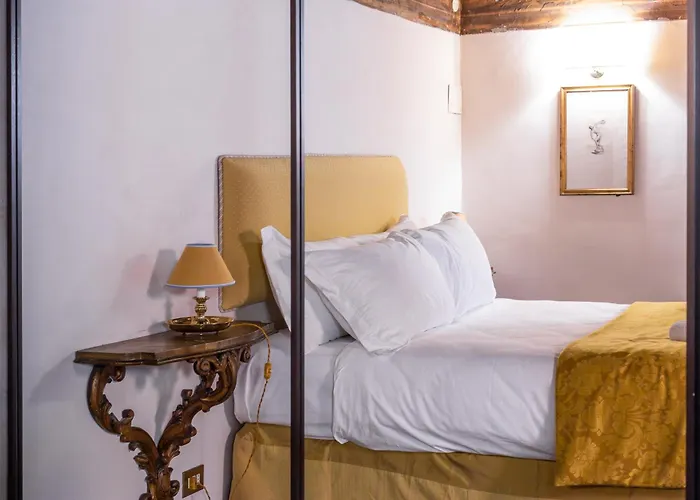 Iflat Elegant In A Historic Palace Rom